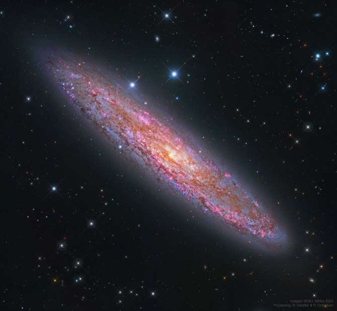 L’image du jour : La galaxie du Dollar d’argent, NGC 253 (vidéo) By Jack35 1-44
