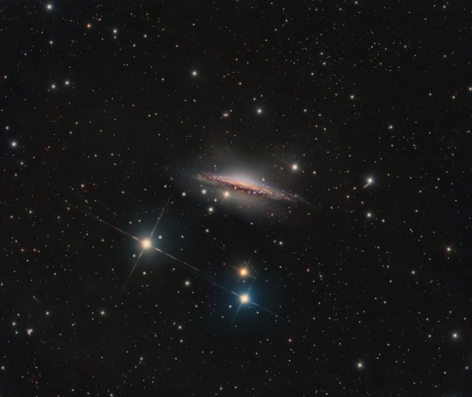 L’image du jour : Portrait de NGC 1055 (vidéo) By Jack35 1-25